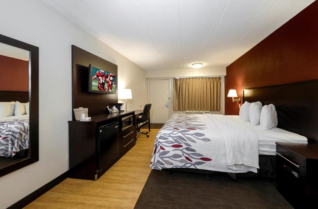 Red Roof Inn Lansing East - Msu Extérieur photo